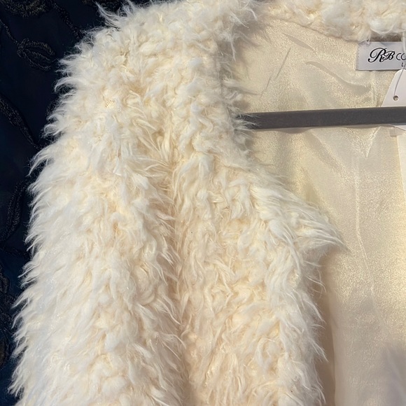 RB couture lady’s coat - Picture 4 of 8